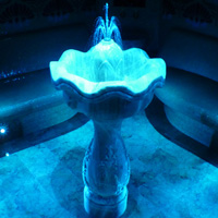 Мраморный фонтан в хамаме