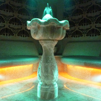 Курна-фонтан в середине хаммама